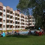 Mariposas Aparthotel
