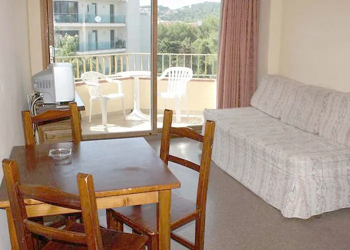 Aparthotel Mariposas