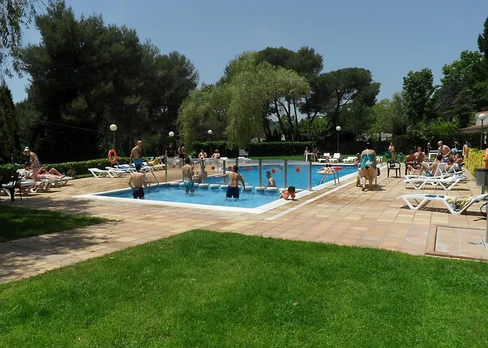 Mariposas Aparthotel 4*